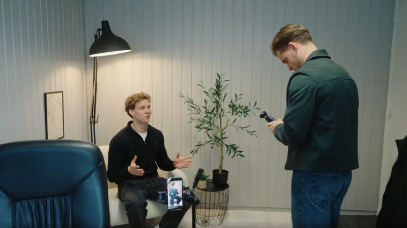 Koen Schlenter aan het werk: video-opname op locatie